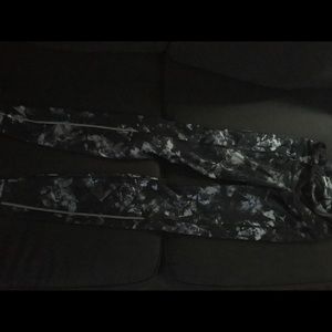 Old navy athletics leggings